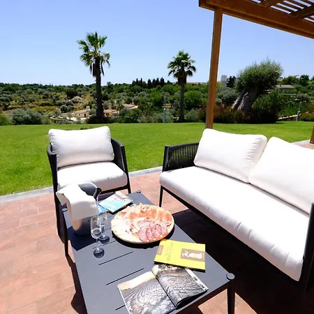 Domus Hyblaea 帕拉佐洛阿克雷伊德